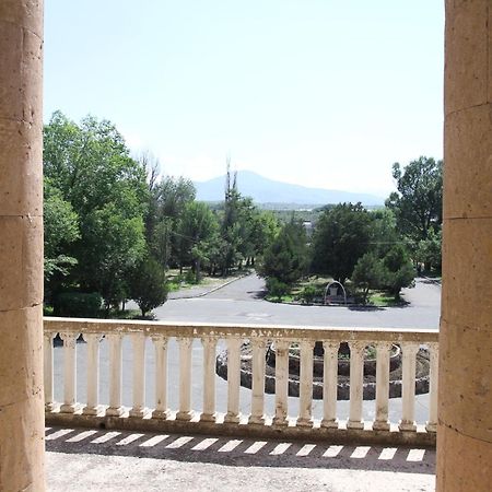 Health Resort Arzni 1 Exterior photo